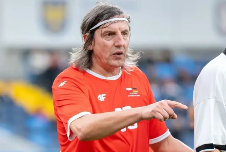 Jacek Bąk wspiera trenera Jana Urbana