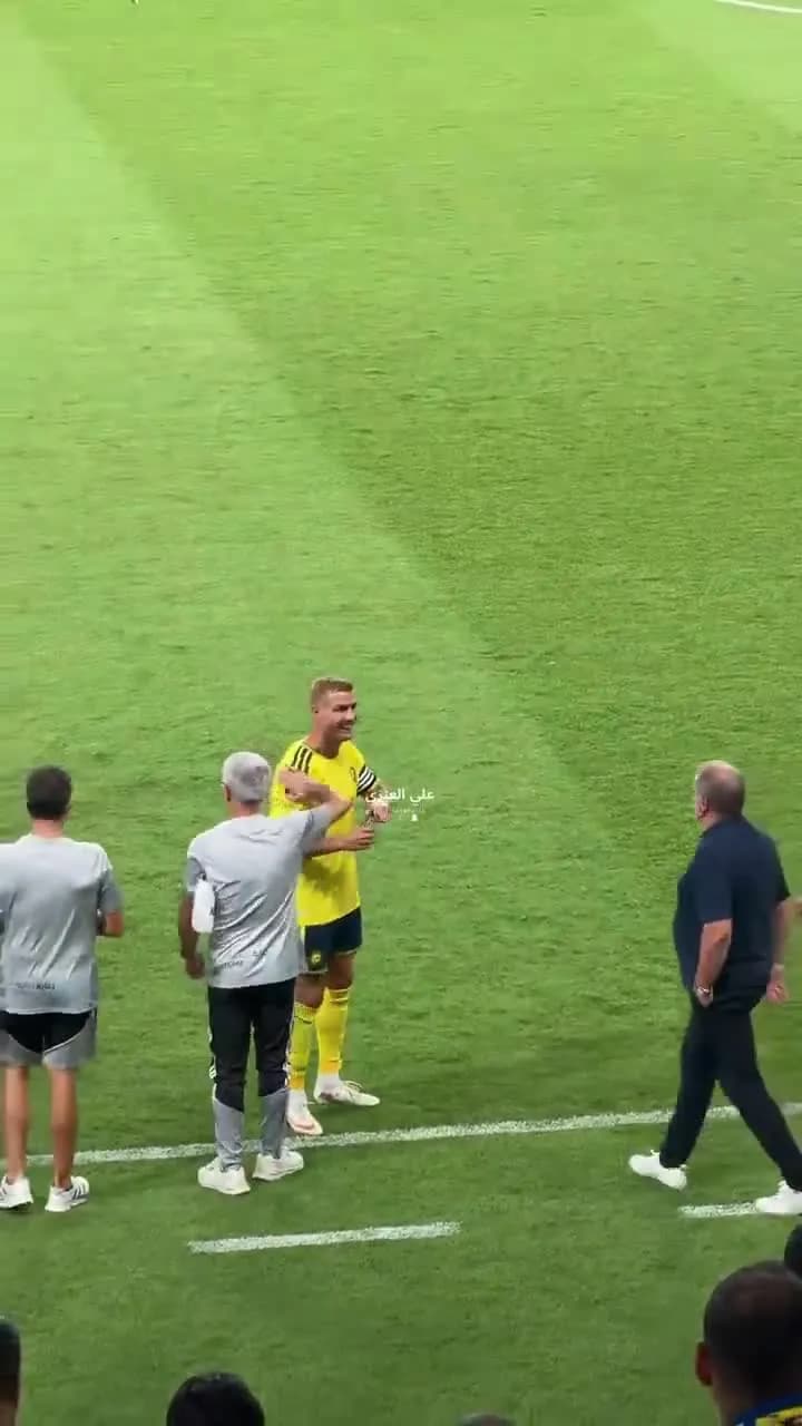 Sadio Mane przypomniał Cristiano Ronaldo, żeby zrobił cieszynkę XD [VIDEO]