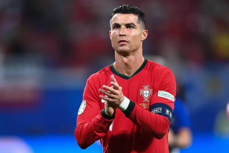 Messi i Ronaldo razem na boisku? Tevez szykuje wydarzenie