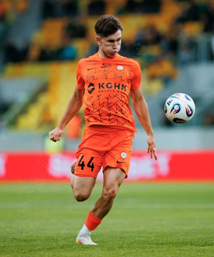 Wiadomo czemu transfer Reguły do BVB nie wypalił!