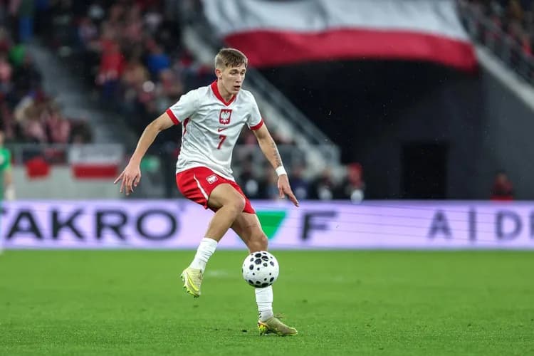 Wiktor Nowak w Slavii Praga: od talentu do gwiazdy