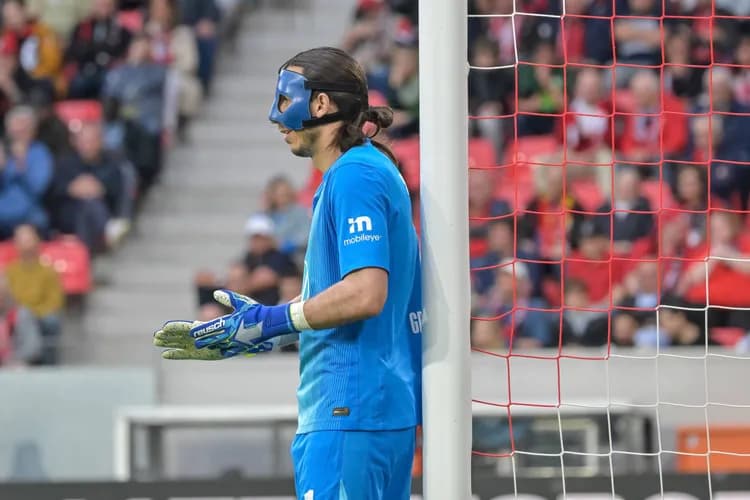 KICKER: Kamil Grabara opuści Wolfsburg i trafi do tej ligi