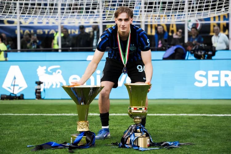 ARSENAL i MANCHESTER UNITED walczą o włoski talent!