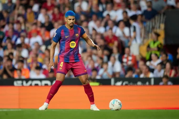 Ronald Araujo zasila Liverpool bez klauzuli w kontrakcie