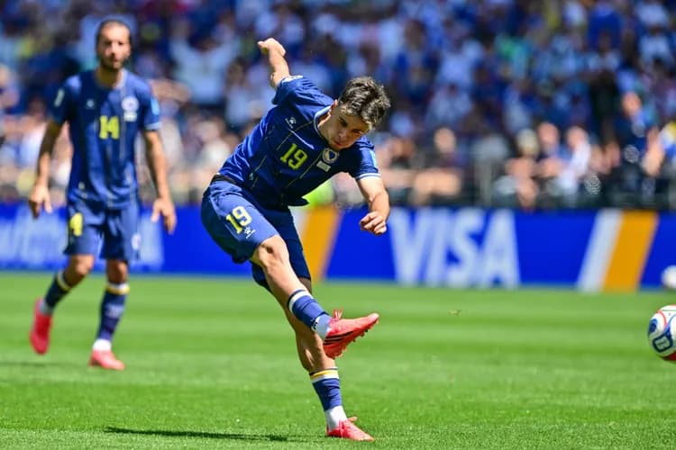 Alajbegovic nie narzeka na zainteresowanie!