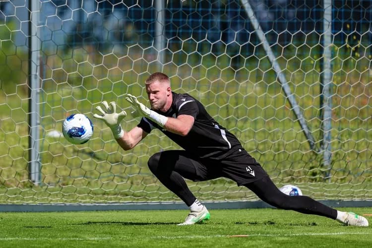 Bartosz Mrozek opuści Lecha Poznań? Udinese zainteresowane