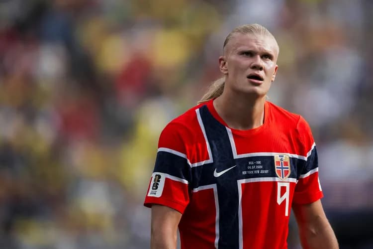 Reprezentacja Norwegii na chwile przed meczem z Anglią musiała ZMIENIĆ swoją bazę 🚨