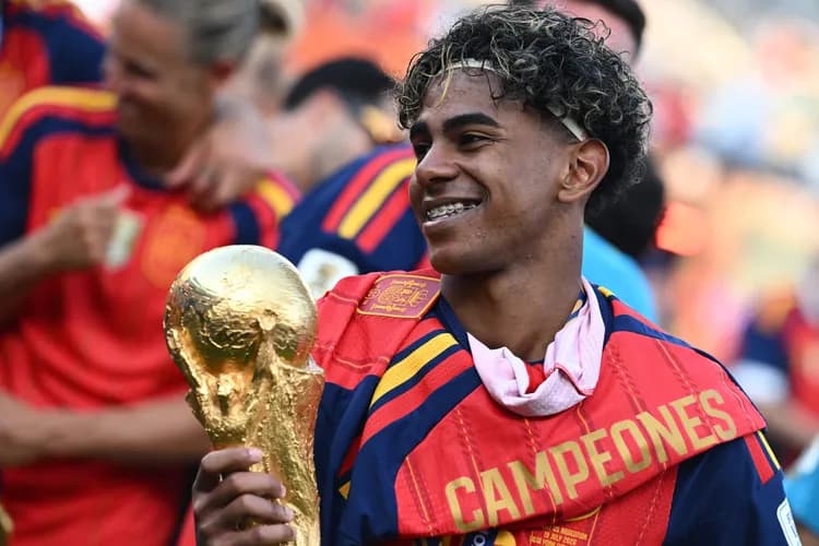 Wszystkie OBIETNICE, jakie piłkarze FC Barcelony złożyli w przypadku wygrania MŚ