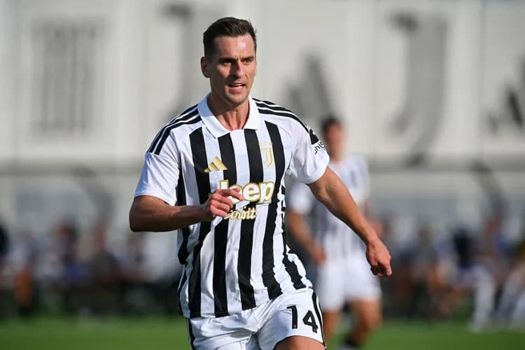 Co z Arkiem Milikiem? Trudna sytuacja napastnika Juventusu