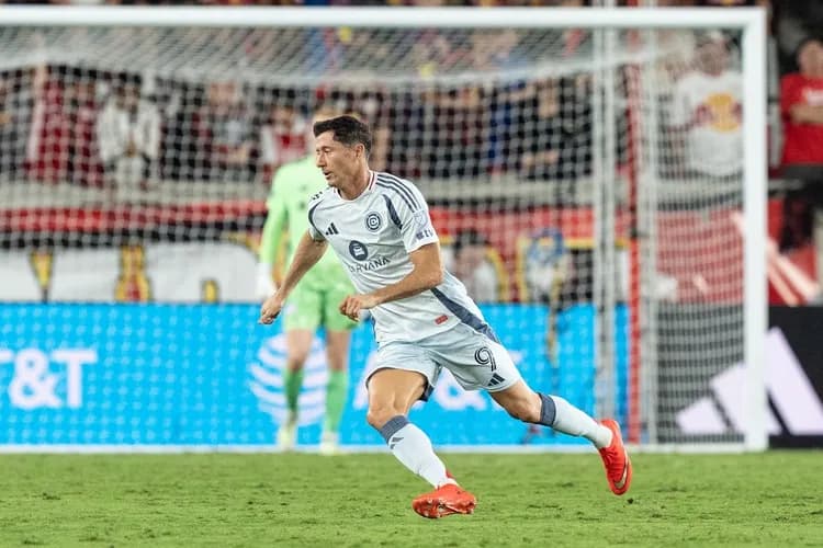 Lewandowski zaskoczony wsparciem polskich kibiców w USA