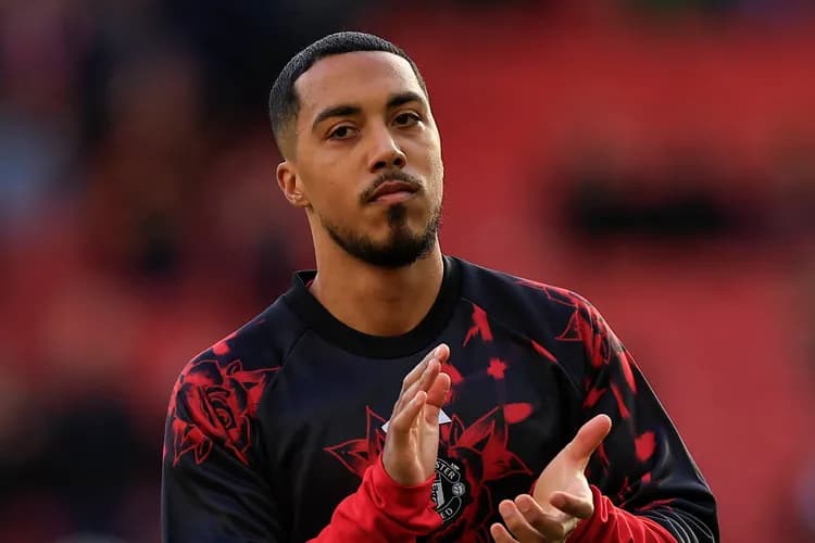 Nowa gwiazda Manchesteru United staje w obronie Carricka!