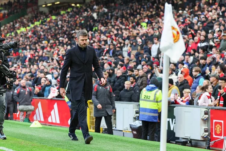 Carrick tłumaczy odstawienie Fernandesa