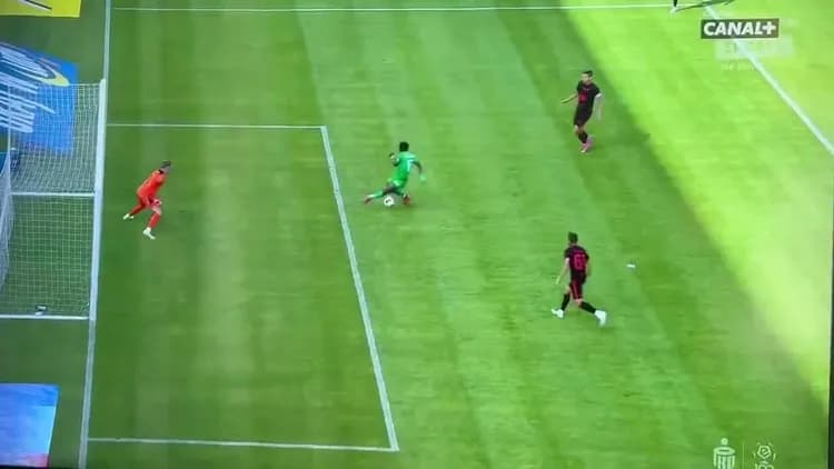 Akcja miesiąca w naszej Ekstraklasie xD [VIDEO]