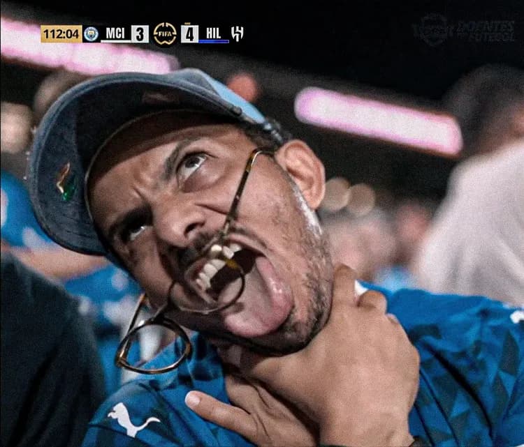 Cieszynka fana Al Hilal po golu na 4:3 z City! XD