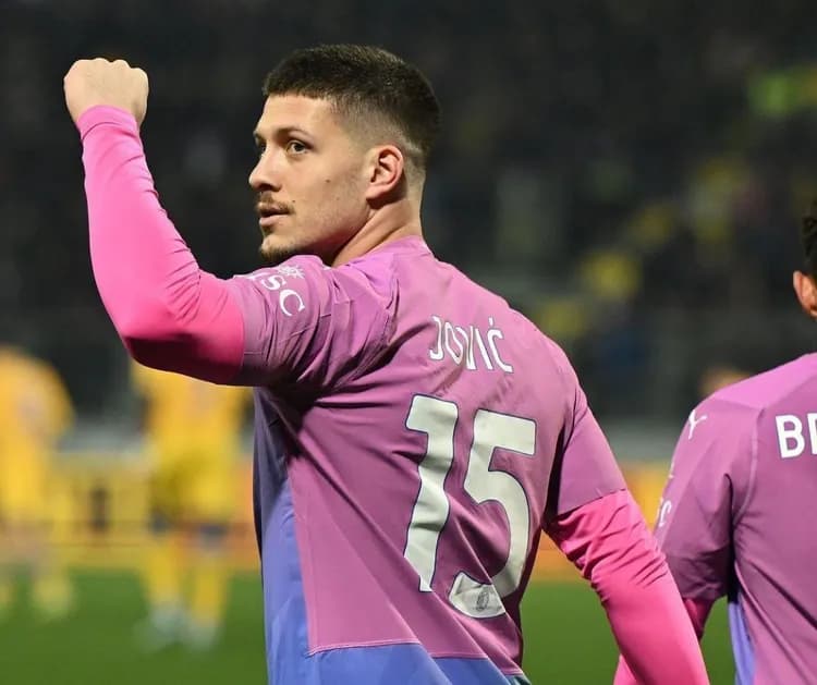 Jovic blisko gry w Mesyku?