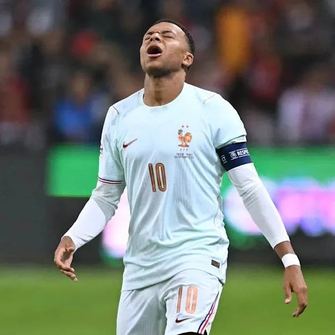 Mbappe kontuzjowany!