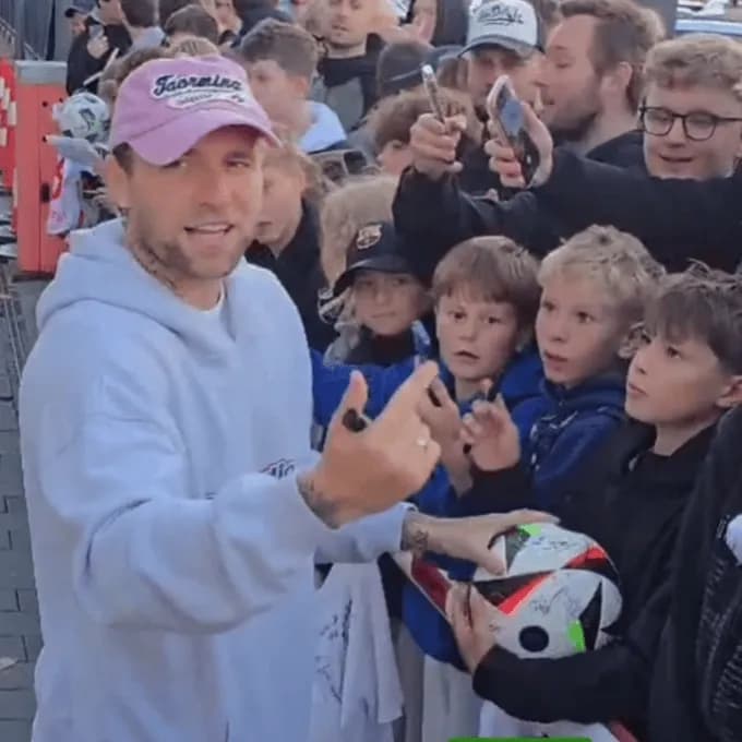 Piłkarze reprezentacji Polski wskazali faworyta do Złotej Piłki!