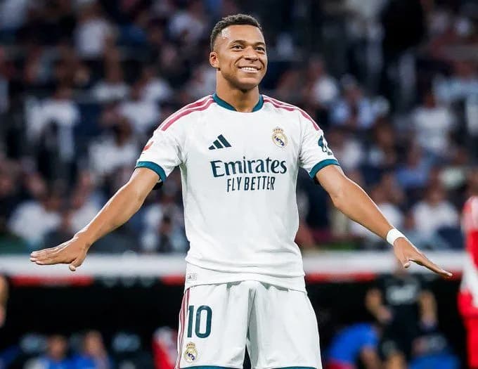 Porażająca statystyka Mbappe przeciwko Barcelonie!