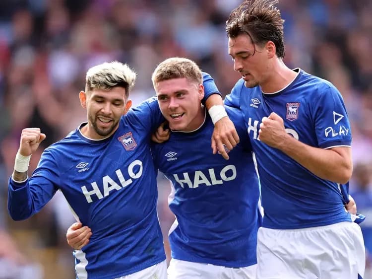 Ipswich – Nottingham: typy, kursy, zakłady (23.10.2026)