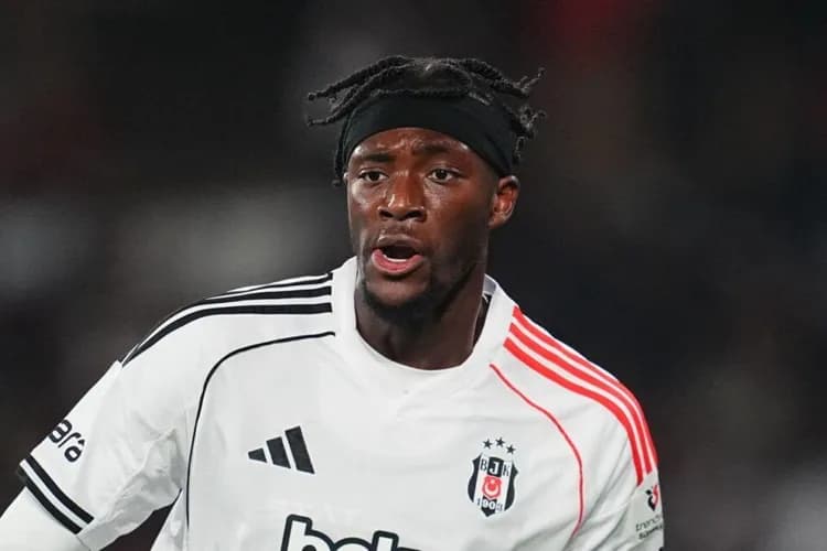 Abraham na celowniku Nottingham Forest