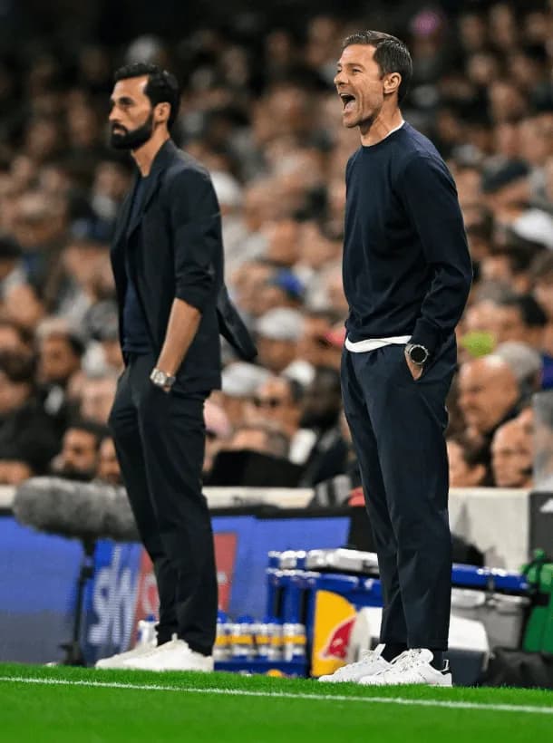 Xabi Alonso górą w pierwszym starciu z Arbeloą!