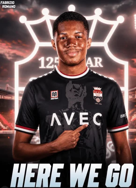 Młoda gwiazda Manchesteru United WYJEŻDŻDA❗️