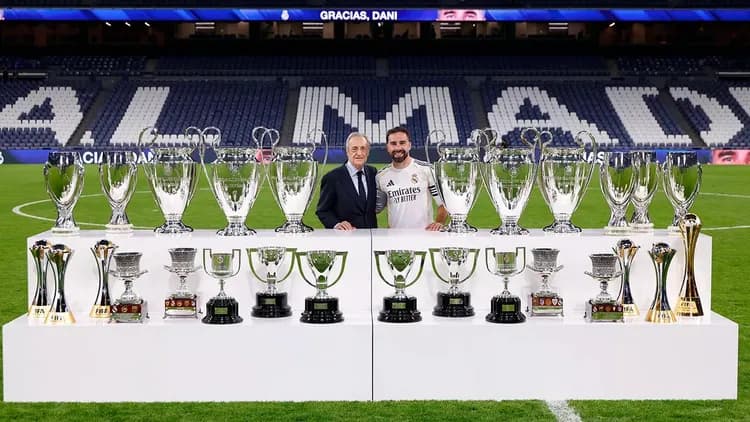 Ikoniczne ujęcie! Dani Carvajal i jego wszystkie trofea z Realem