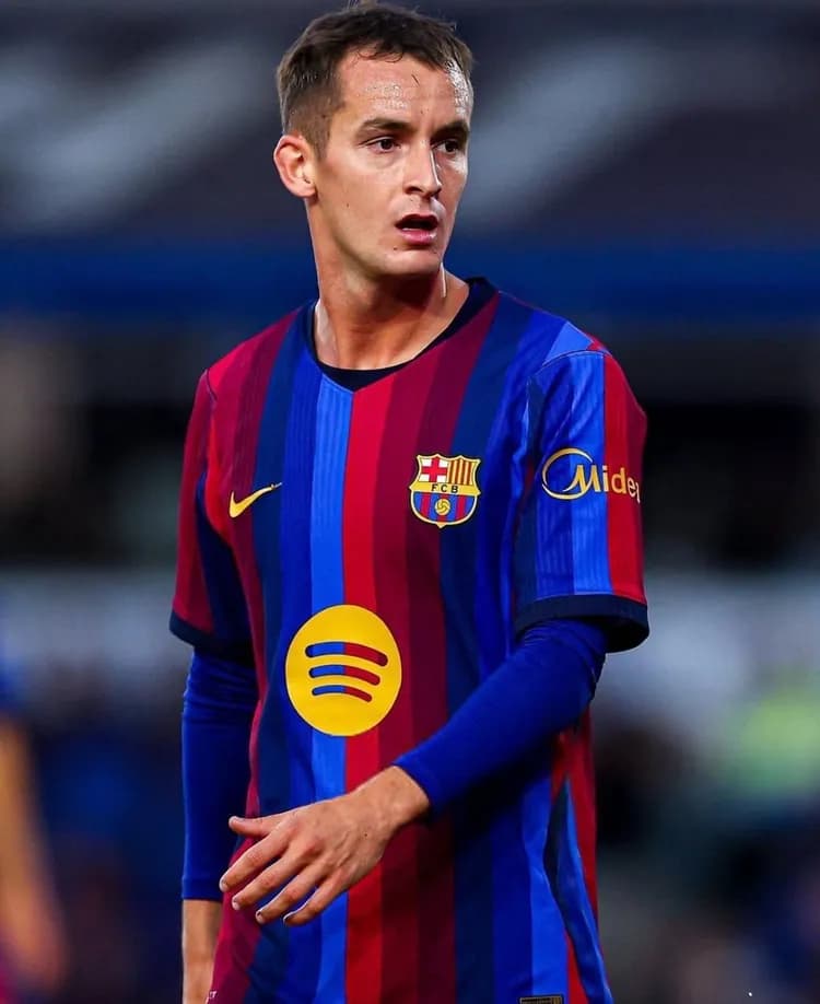 Kluby Premier League chcą tego zawodnika Barcelony!