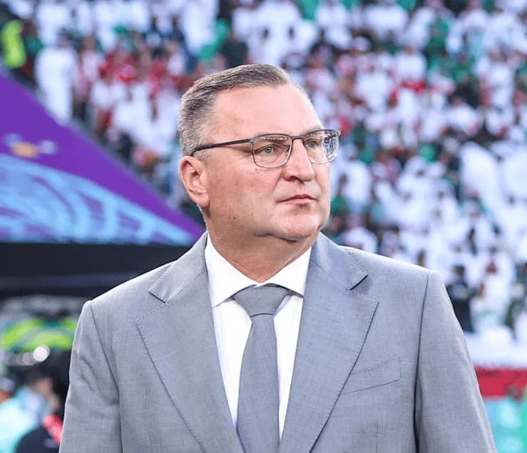 Czesław Michniewicz chciał zaprosić sędziów na grilla?