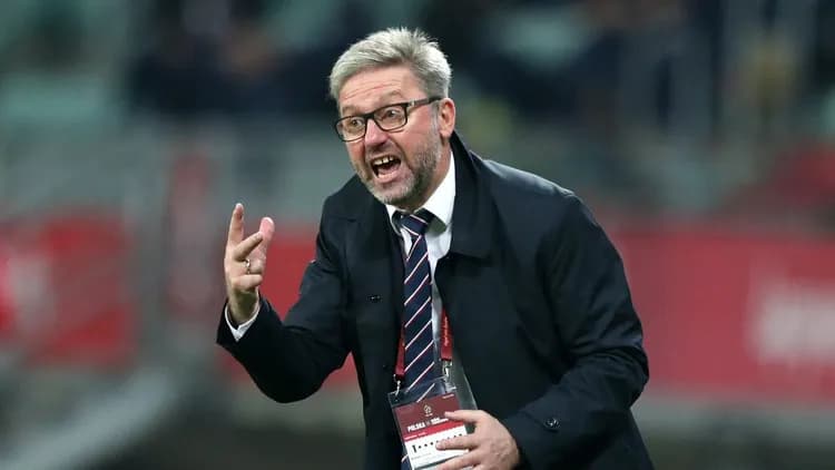 Brzęczek był blisko objęcia zagranicznej kadry