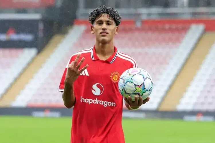 JJ Gabriel rozchwytywany przez gigantów futbolu