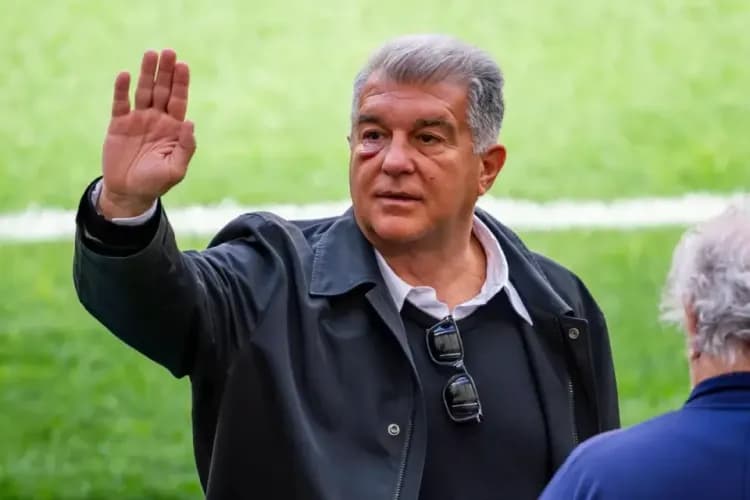 Hamza Abdelkarim zostaje w Barcelonie na stałe