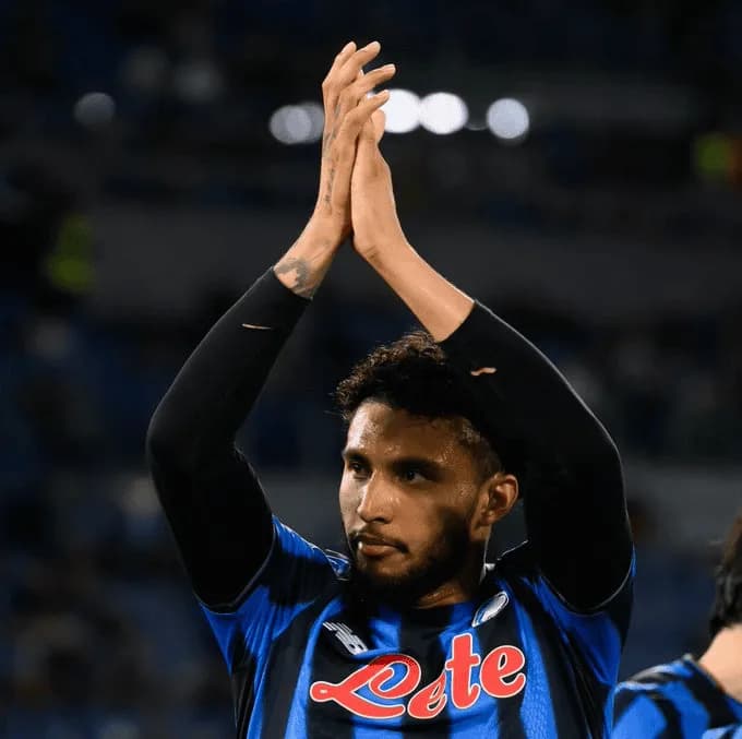 Manchester United finalizuje pierwszy transfer tego lata!