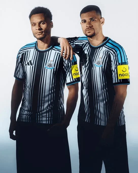 Kontrowersyjne nowe stroje Newcastle!