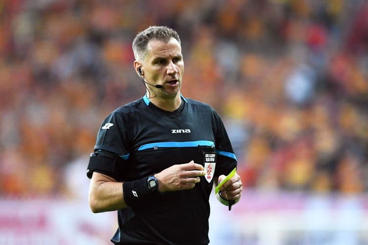 UEFA przyznała, że Marciniak popełnił błąd?