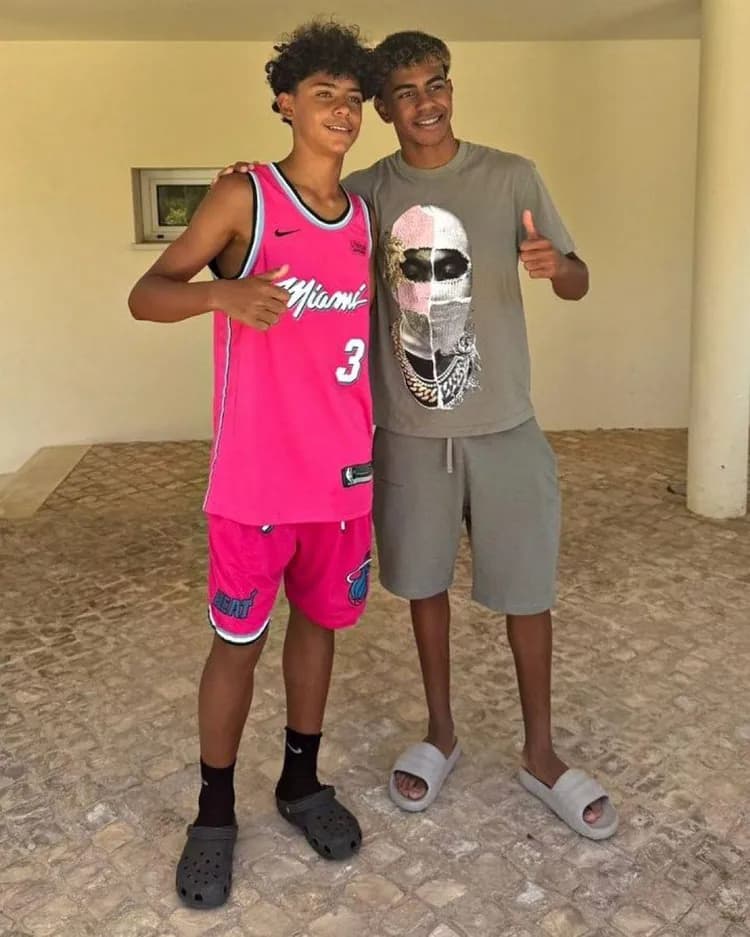 Lamine Yamal i młody CR7