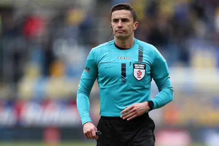Sporna decyzja sędziego w meczu Motoru z Górnikiem