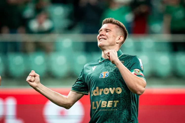 Napięte rozmowy kontraktowe Śląska z Samcem-Talarem