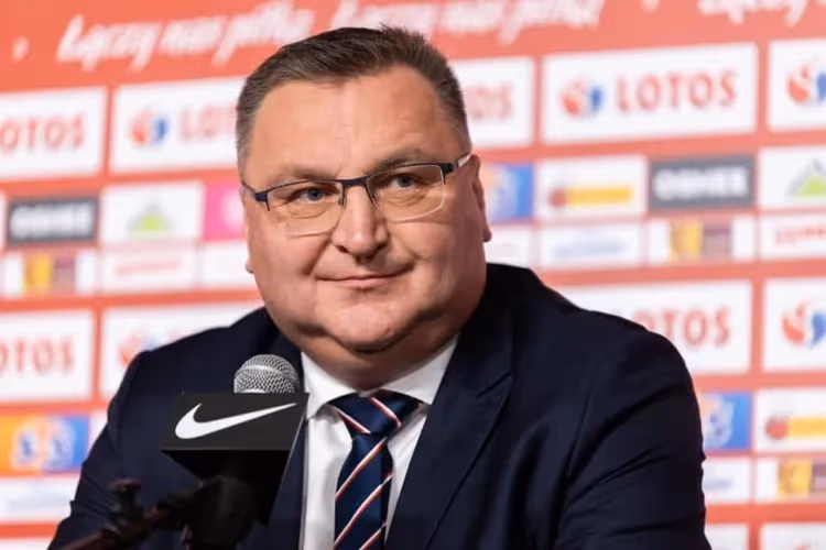 Michniewicz nie wraca do ekstraklasy – odmówił Radomiakowi
