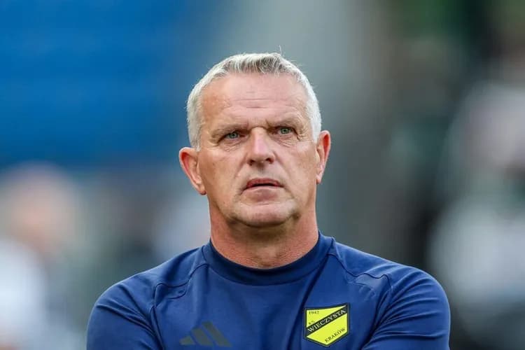 Wieczysta wygrywa, ale Moskal krytykuje końcówkę meczu