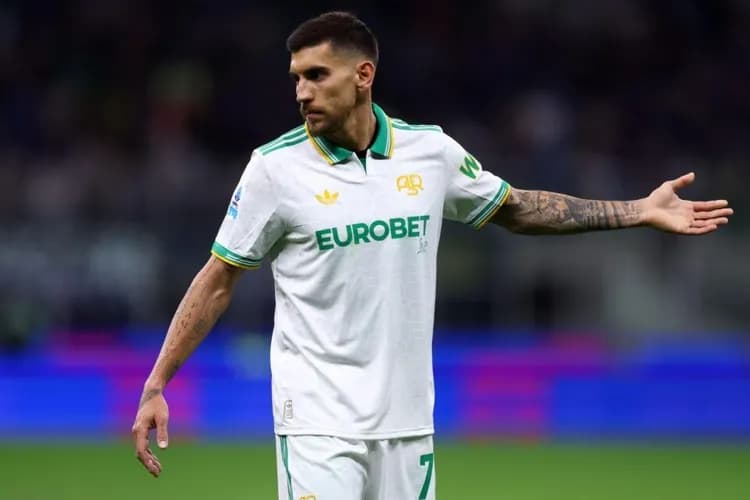 Lorenzo Pellegrini zostaje w Romie na dłużej