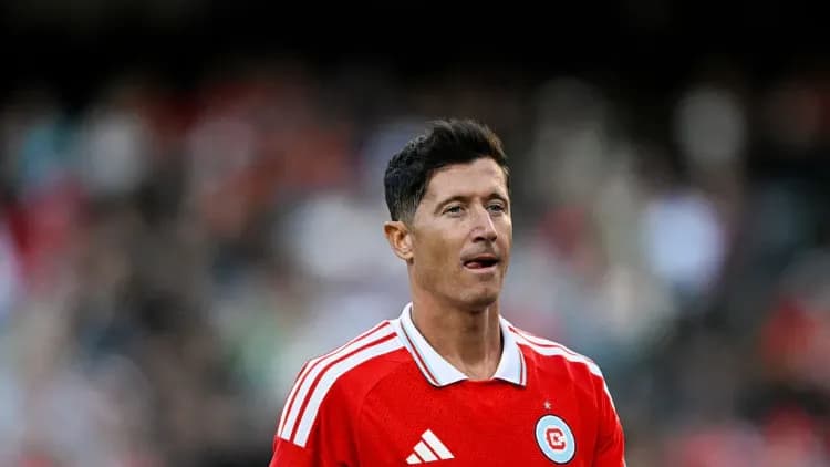 Nieoczekiwany transfer: Cuypers odchodzi po przybyciu Lewandowskiego