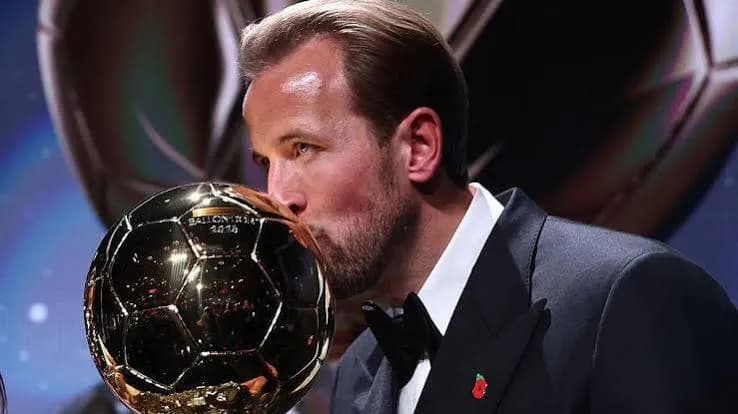 Kane nagrodzony Złotą Piłką po 45 latach oczekiwań Bayernu