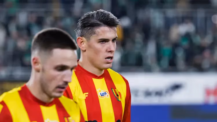 Jordi Sanchez umacnia pozycję lidera. Stępiński tuż za nim