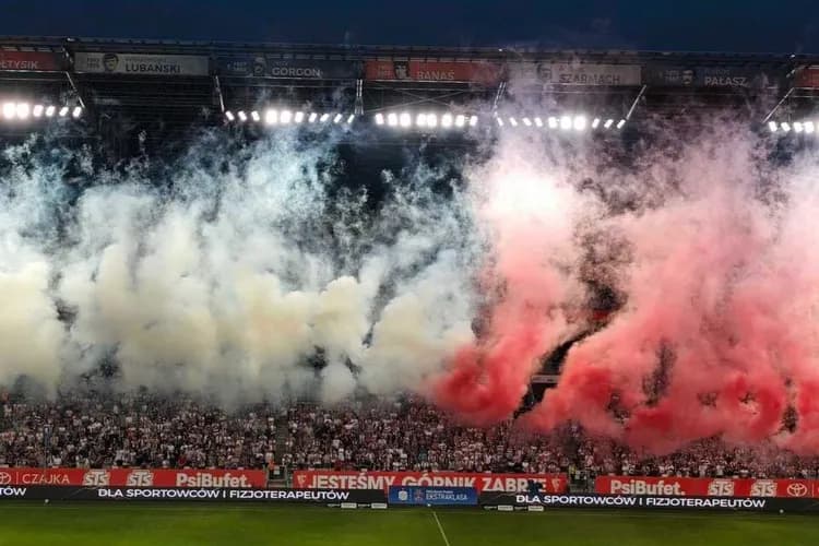 Górnik Zabrze i Wisła Kraków z wyjątkową oprawą