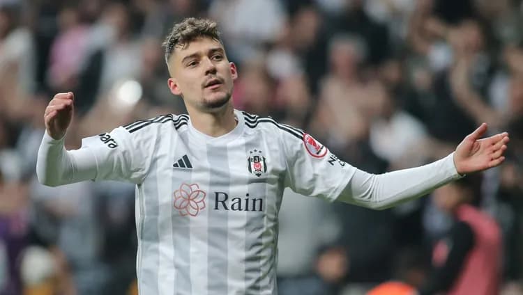 Ernest Muci na stałe w Trabzonsporze – Legia Warszawa bez zysku z transferu